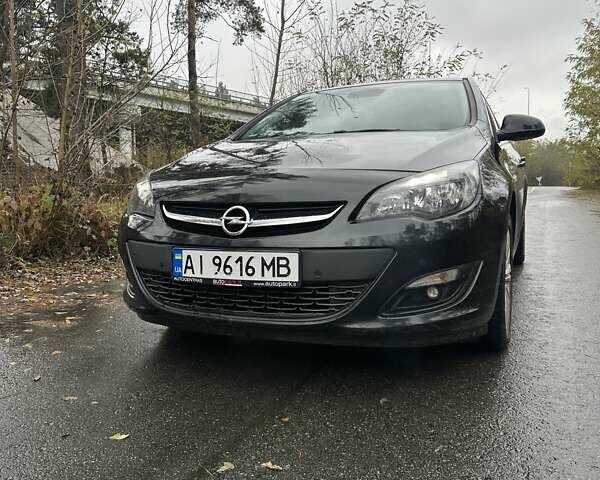 Черный Опель Астра, объемом двигателя 1.6 л и пробегом 150 тыс. км за 7777 $, фото 16 на Automoto.ua
