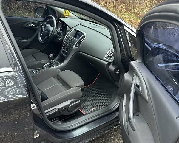 Черный Опель Астра, объемом двигателя 1.6 л и пробегом 150 тыс. км за 7777 $, фото 36 на Automoto.ua