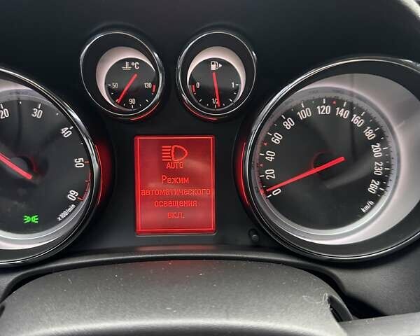 Черный Опель Астра, объемом двигателя 1.6 л и пробегом 150 тыс. км за 7777 $, фото 56 на Automoto.ua