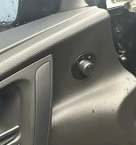 Черный Опель Астра, объемом двигателя 1.6 л и пробегом 150 тыс. км за 7777 $, фото 20 на Automoto.ua