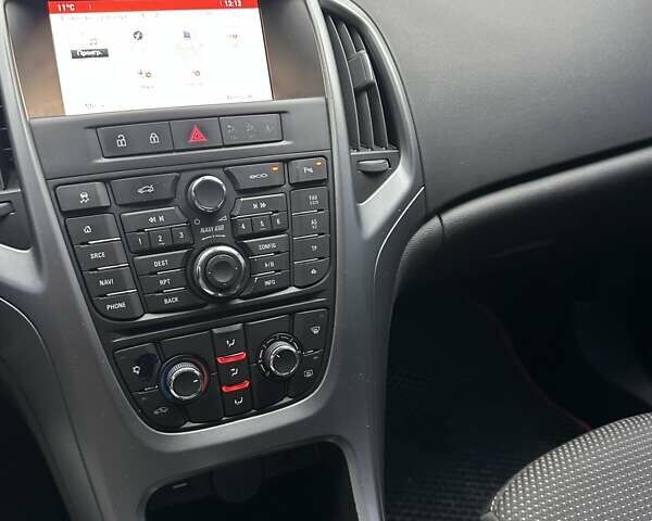 Черный Опель Астра, объемом двигателя 1.6 л и пробегом 150 тыс. км за 7777 $, фото 63 на Automoto.ua