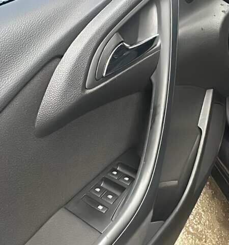 Черный Опель Астра, объемом двигателя 1.6 л и пробегом 150 тыс. км за 7777 $, фото 22 на Automoto.ua