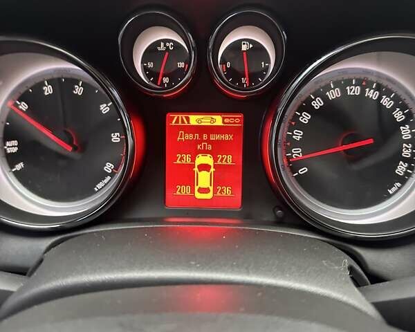 Черный Опель Астра, объемом двигателя 1.6 л и пробегом 150 тыс. км за 7777 $, фото 61 на Automoto.ua