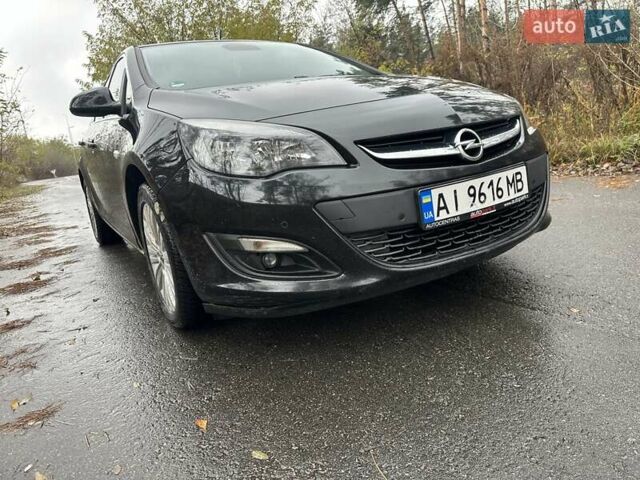 Черный Опель Астра, объемом двигателя 1.6 л и пробегом 150 тыс. км за 7777 $, фото 3 на Automoto.ua