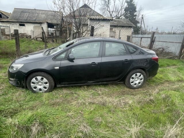 Чорний Опель Астра, об'ємом двигуна 1.6 л та пробігом 178 тис. км за 4000 $, фото 3 на Automoto.ua