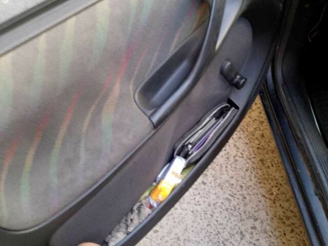 Черный Опель Астра, объемом двигателя 1.6 л и пробегом 500 тыс. км за 1850 $, фото 10 на Automoto.ua