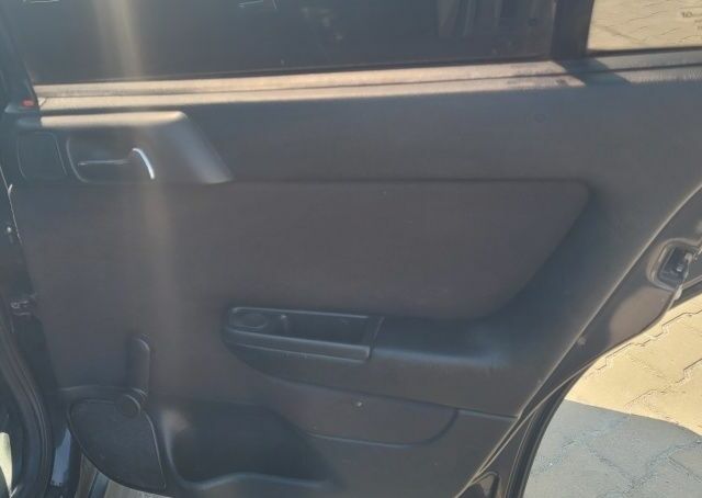 Черный Опель Астра, объемом двигателя 1.6 л и пробегом 292 тыс. км за 3500 $, фото 14 на Automoto.ua