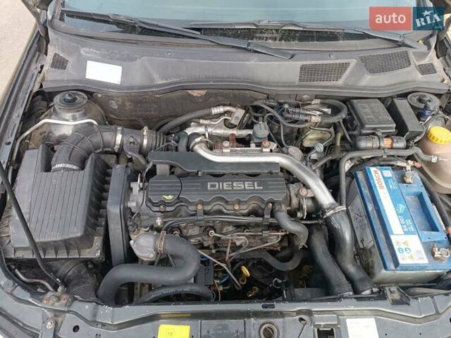 Чорний Опель Астра, об'ємом двигуна 1.7 л та пробігом 357 тис. км за 2650 $, фото 14 на Automoto.ua