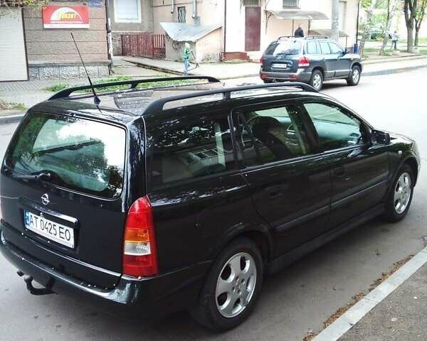 Чорний Опель Астра, об'ємом двигуна 1.6 л та пробігом 177 тис. км за 3600 $, фото 1 на Automoto.ua