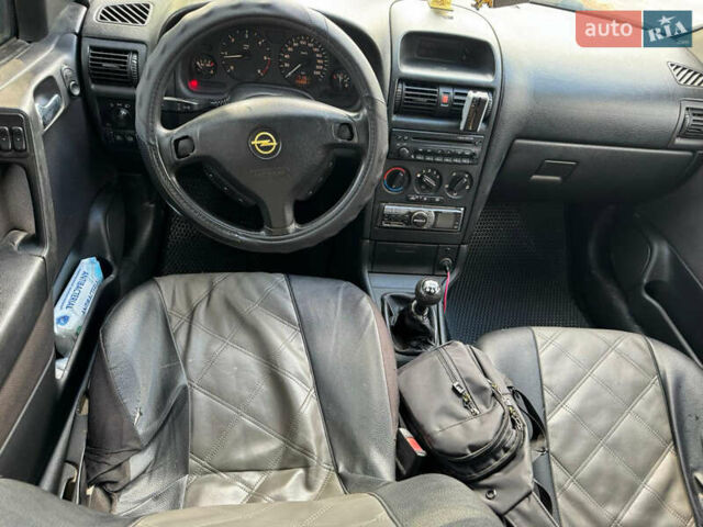Чорний Опель Астра, об'ємом двигуна 2 л та пробігом 372 тис. км за 2650 $, фото 11 на Automoto.ua