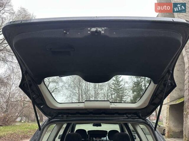 Черный Опель Астра, объемом двигателя 2 л и пробегом 340 тыс. км за 3900 $, фото 97 на Automoto.ua