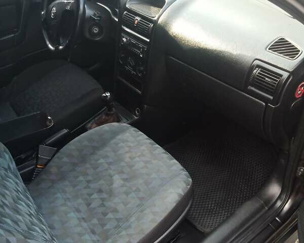 Опель Астра 2001 в Ивано-Франковске на Automoto.ua Черный Опель Астра, объемом двигателя 1.6 л и пробегом 350 тыс. км за 2650 $, фото 29 на Automoto.ua