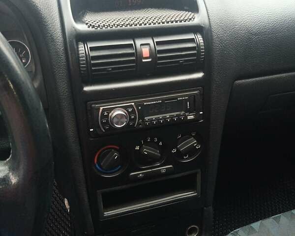 Опель Астра 2001 в Ивано-Франковске на Automoto.ua Черный Опель Астра, объемом двигателя 1.6 л и пробегом 350 тыс. км за 2650 $, фото 38 на Automoto.ua