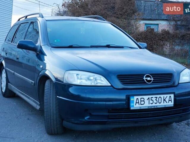 Черный Опель Астра, объемом двигателя 1.7 л и пробегом 270 тыс. км за 3900 $, фото 9 на Automoto.ua