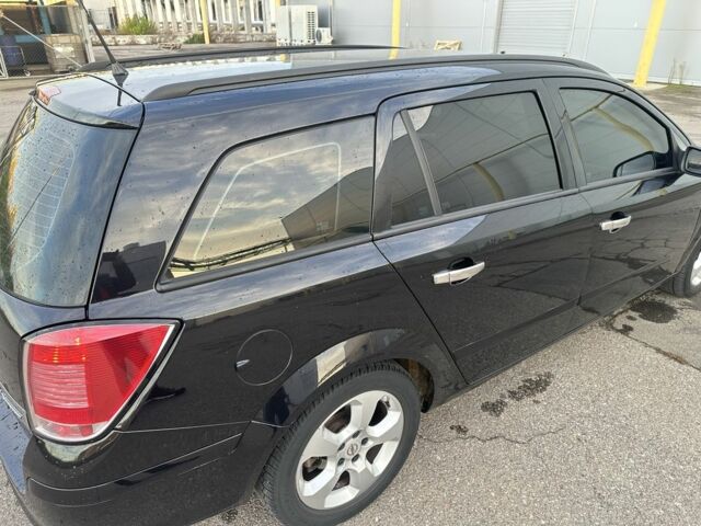 Опель Астра 2004 в Одессе на Automoto.ua Черный Опель Астра, объемом двигателя 1.6 л и пробегом 215 тыс. км за 5100 $, фото 4 на Automoto.ua