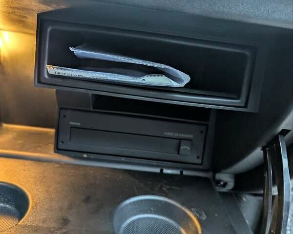 Черный Опель Астра, объемом двигателя 1.6 л и пробегом 280 тыс. км за 3850 $, фото 8 на Automoto.ua