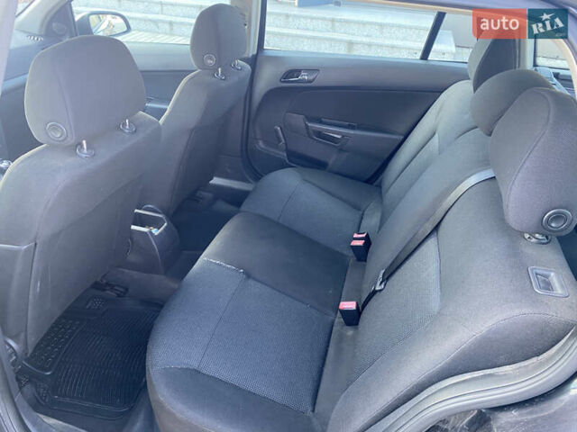 Опель Астра 2004 в Шепетовке на Automoto.ua Черный Опель Астра, объемом двигателя 1.6 л и пробегом 263 тыс. км за 4700 $, фото 8 на Automoto.ua