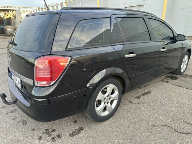 Опель Астра 2004 в Одессе на Automoto.ua Черный Опель Астра, объемом двигателя 1.6 л и пробегом 215 тыс. км за 5100 $, фото 3 на Automoto.ua