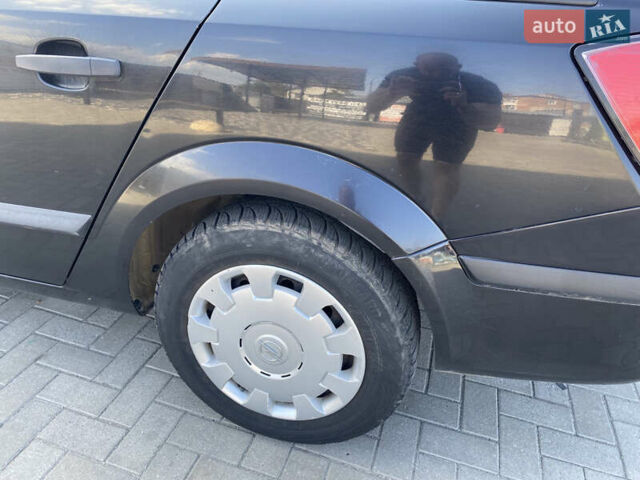Опель Астра 2004 в Шепетовке на Automoto.ua Черный Опель Астра, объемом двигателя 1.6 л и пробегом 263 тыс. км за 4700 $, фото 6 на Automoto.ua