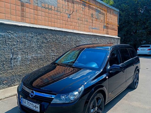 Чорний Опель Астра, об'ємом двигуна 1.6 л та пробігом 180 тис. км за 6000 $, фото 5 на Automoto.ua