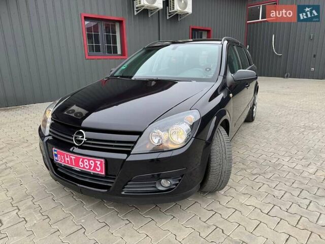 Черный Опель Астра, объемом двигателя 1.6 л и пробегом 229 тыс. км за 4900 $, фото 2 на Automoto.ua