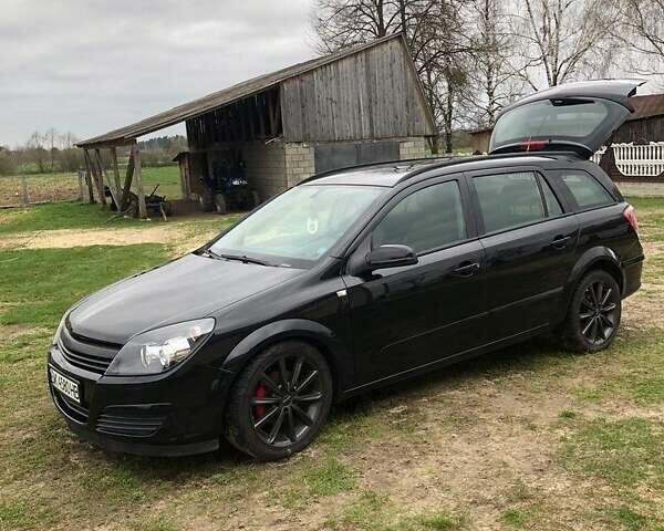 Чорний Опель Астра, об'ємом двигуна 1.6 л та пробігом 290 тис. км за 4800 $, фото 1 на Automoto.ua