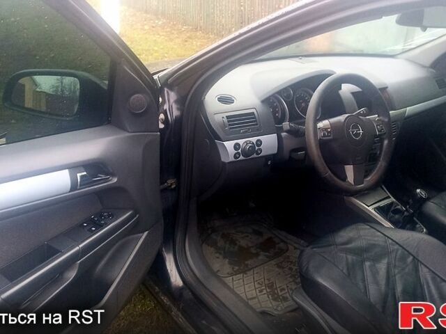 Чорний Опель Астра, об'ємом двигуна 1.6 л та пробігом 280 тис. км за 4000 $, фото 4 на Automoto.ua