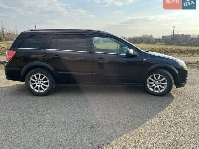 Черный Опель Астра, объемом двигателя 1.7 л и пробегом 440 тыс. км за 3150 $, фото 13 на Automoto.ua