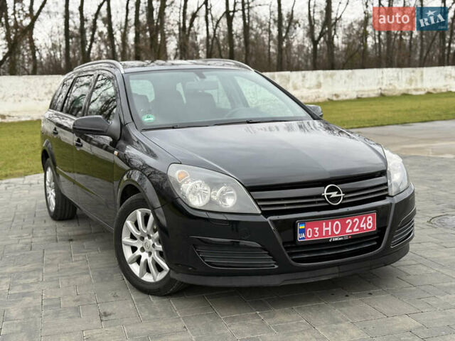 Чорний Опель Астра, об'ємом двигуна 1.6 л та пробігом 210 тис. км за 4750 $, фото 2 на Automoto.ua