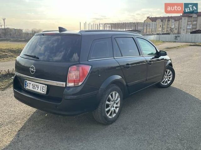 Черный Опель Астра, объемом двигателя 1.7 л и пробегом 440 тыс. км за 3150 $, фото 15 на Automoto.ua