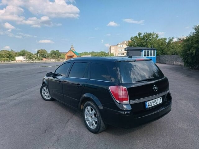 Черный Опель Астра, объемом двигателя 1.9 л и пробегом 250 тыс. км за 4500 $, фото 1 на Automoto.ua