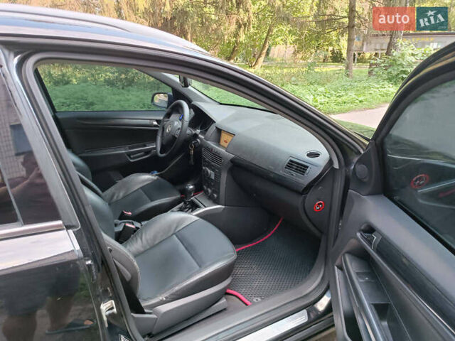 Опель Астра 2005 в Ямполь на Automoto.ua Черный Опель Астра, объемом двигателя 1.91 л и пробегом 255 тыс. км за 4999 $, фото 3 на Automoto.ua