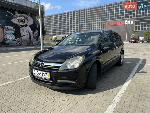 Чорний Опель Астра, об'ємом двигуна 1.6 л та пробігом 211 тис. км за 4450 $, фото 2 на Automoto.ua