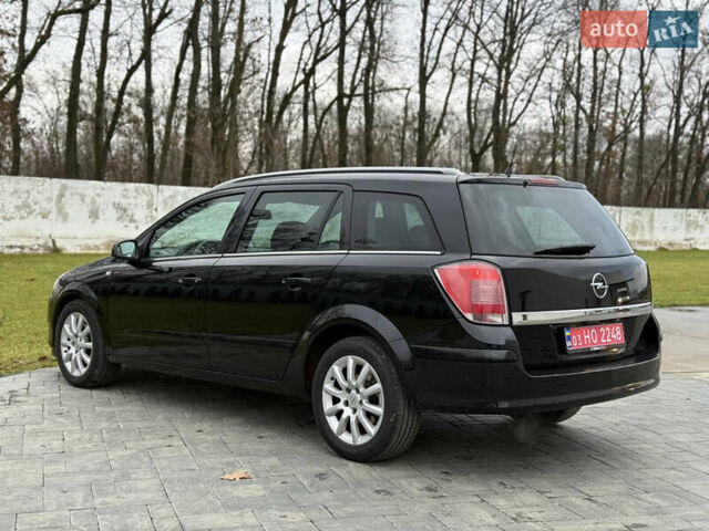 Чорний Опель Астра, об'ємом двигуна 1.6 л та пробігом 210 тис. км за 4750 $, фото 6 на Automoto.ua