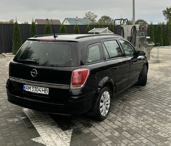 Чорний Опель Астра, об'ємом двигуна 1.7 л та пробігом 290 тис. км за 3950 $, фото 12 на Automoto.ua