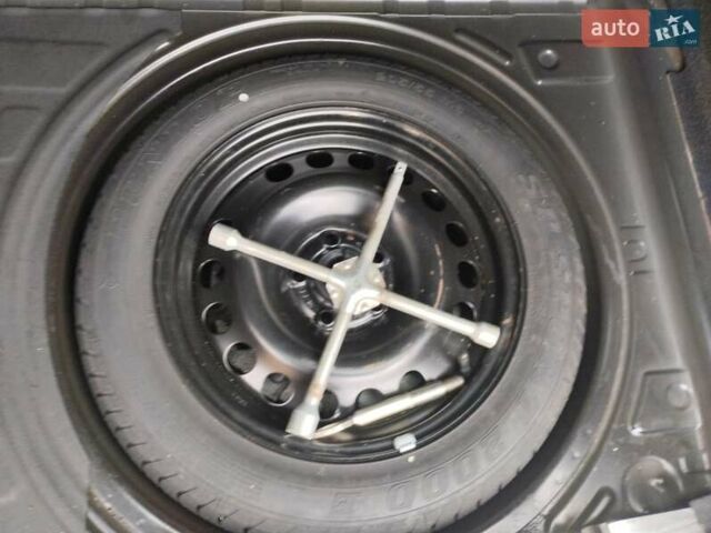 Черный Опель Астра, объемом двигателя 1.6 л и пробегом 238 тыс. км за 5300 $, фото 12 на Automoto.ua