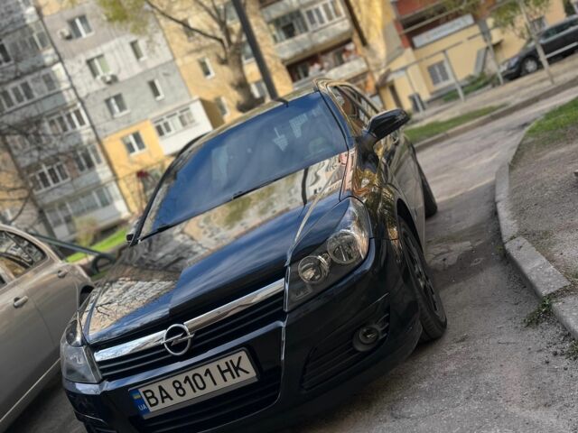 Чорний Опель Астра, об'ємом двигуна 1.6 л та пробігом 185 тис. км за 5194 $, фото 2 на Automoto.ua