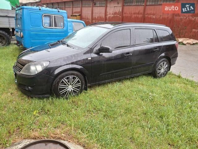 Чорний Опель Астра, об'ємом двигуна 1.69 л та пробігом 350 тис. км за 4000 $, фото 3 на Automoto.ua