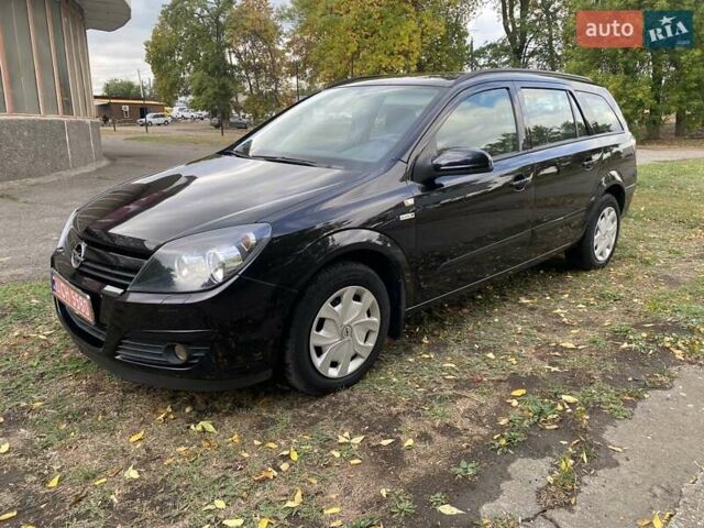 Черный Опель Астра, объемом двигателя 1.6 л и пробегом 197 тыс. км за 5500 $, фото 20 на Automoto.ua
