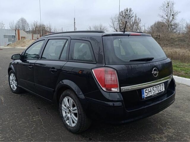 Чорний Опель Астра, об'ємом двигуна 1.7 л та пробігом 350 тис. км за 1900 $, фото 4 на Automoto.ua