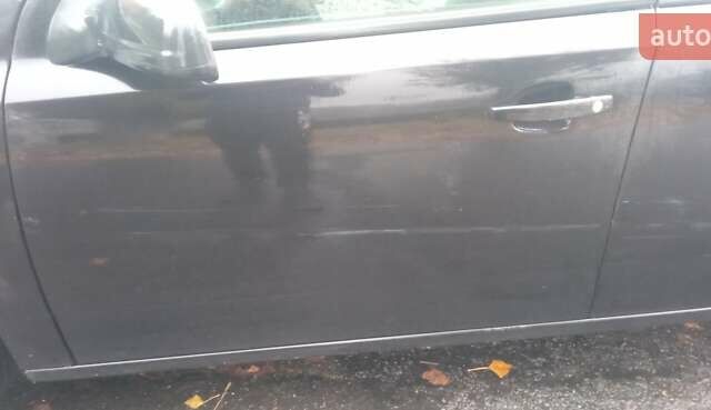 Черный Опель Астра, объемом двигателя 1.69 л и пробегом 387 тыс. км за 3500 $, фото 9 на Automoto.ua