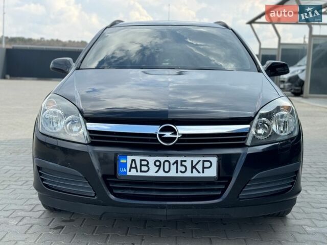 Черный Опель Астра, объемом двигателя 1.6 л и пробегом 258 тыс. км за 4499 $, фото 1 на Automoto.ua