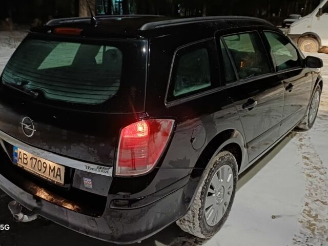 Черный Опель Астра, объемом двигателя 1.6 л и пробегом 243 тыс. км за 5498 $, фото 10 на Automoto.ua