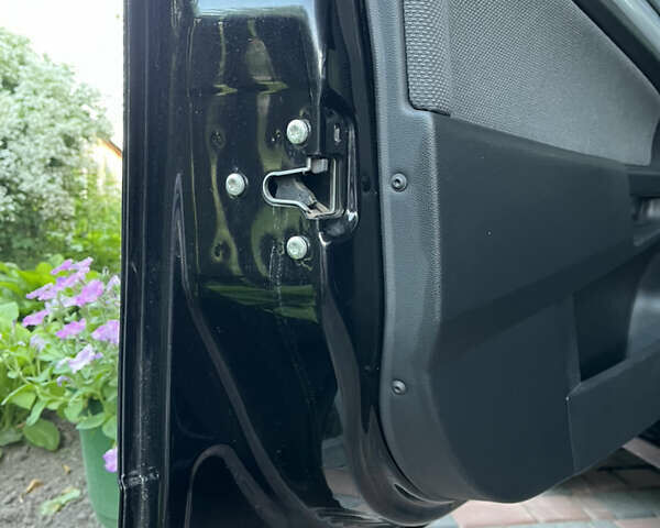 Чорний Опель Астра, об'ємом двигуна 1.6 л та пробігом 265 тис. км за 5200 $, фото 18 на Automoto.ua