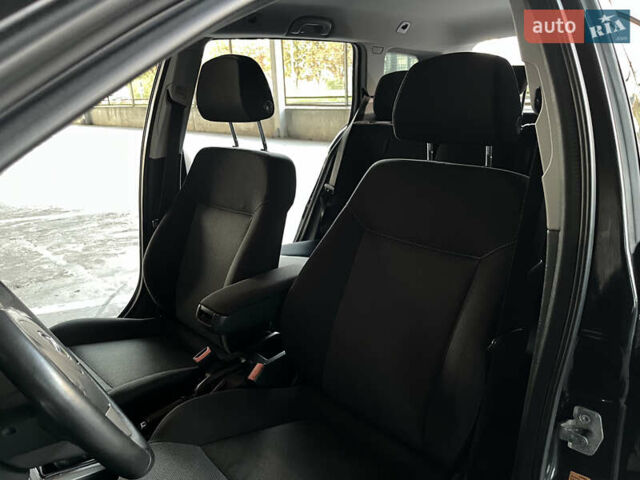 Черный Опель Астра, объемом двигателя 1.6 л и пробегом 207 тыс. км за 4999 $, фото 19 на Automoto.ua