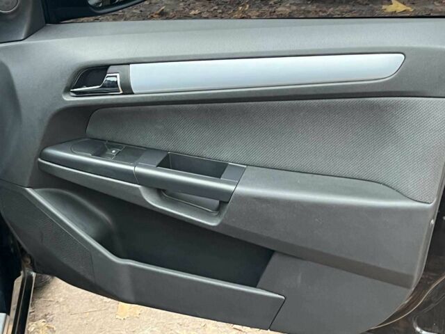 Чорний Опель Астра, об'ємом двигуна 1.6 л та пробігом 340 тис. км за 5190 $, фото 14 на Automoto.ua