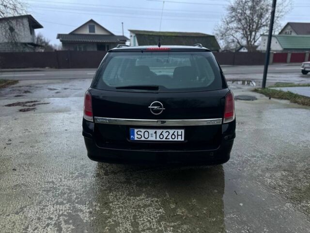 Черный Опель Астра, объемом двигателя 1.9 л и пробегом 300 тыс. км за 2500 $, фото 5 на Automoto.ua