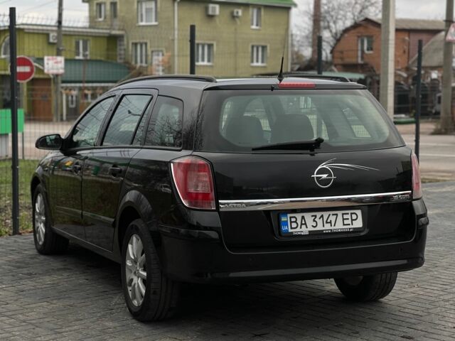 Чорний Опель Астра, об'ємом двигуна 1.9 л та пробігом 217 тис. км за 5250 $, фото 4 на Automoto.ua