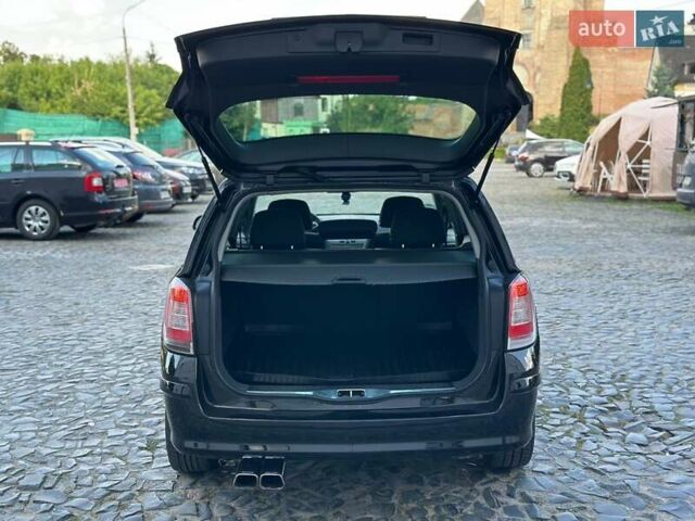 Черный Опель Астра, объемом двигателя 1.6 л и пробегом 196 тыс. км за 4850 $, фото 5 на Automoto.ua