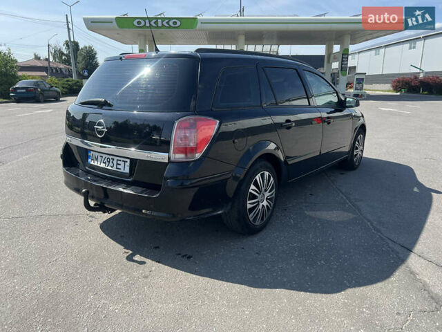 Черный Опель Астра, объемом двигателя 1.6 л и пробегом 208 тыс. км за 4000 $, фото 4 на Automoto.ua